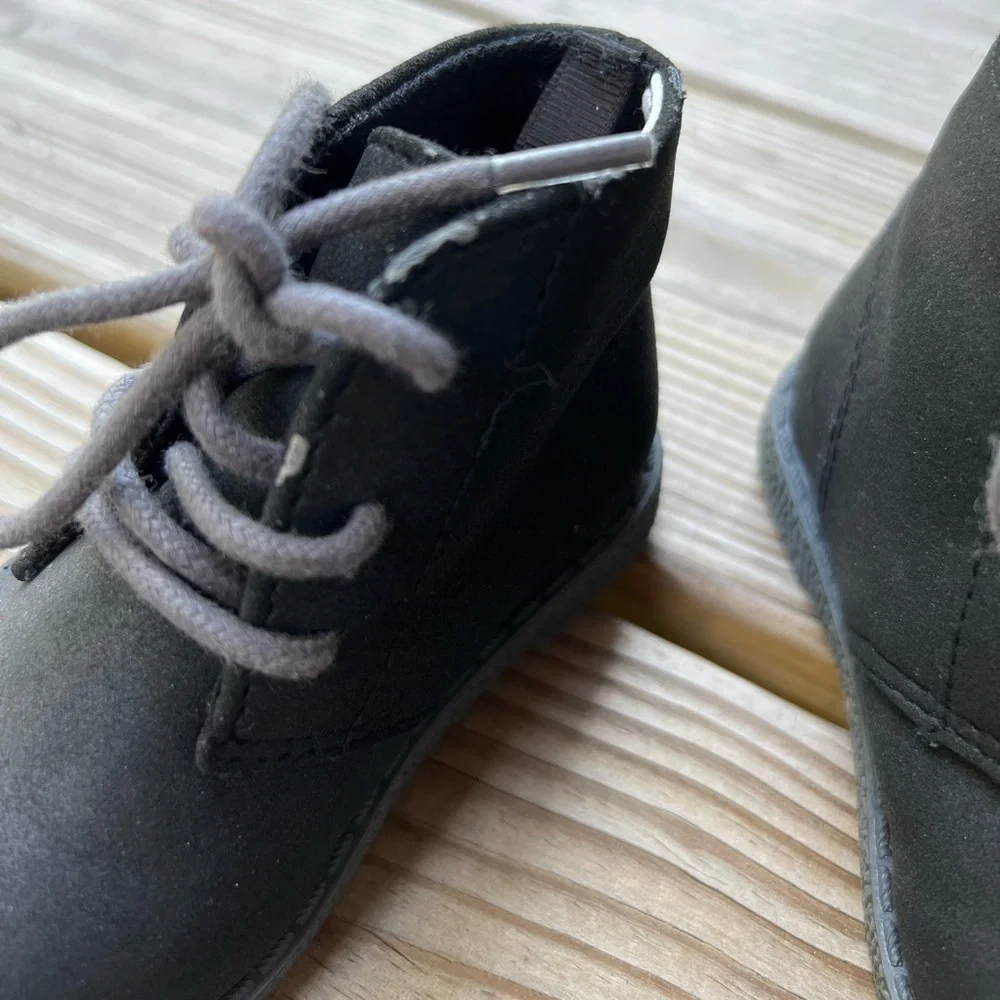 Baby infant size 4 Classic Black Kids Boots with laces